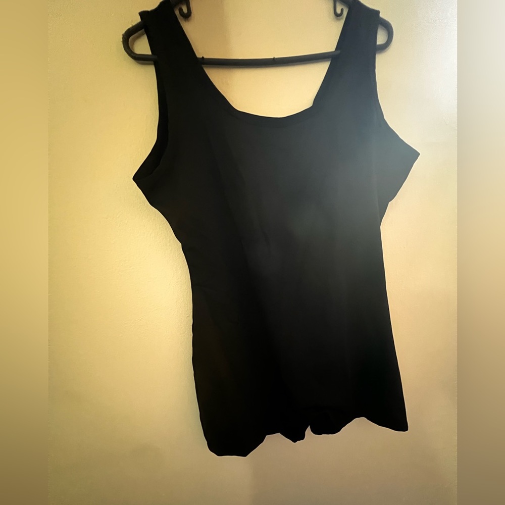 New xL jump suit